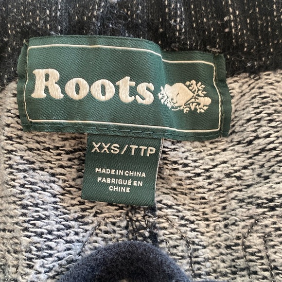 Black Pepper Roots, sweatpants size extra extra small - Picture 4 of 7